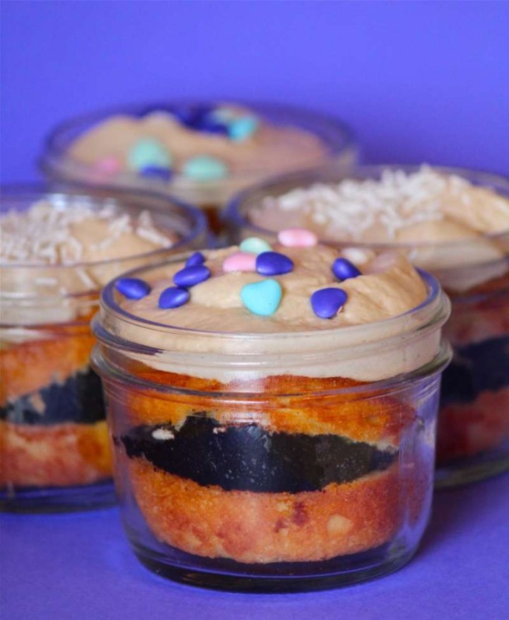 Cupcakes In A Jar The Only Way To Eat Um The Seaside Baker