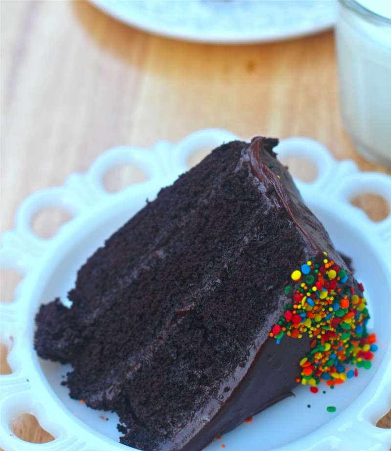 Perfect Chocolate Cake with Rich Chocolate Buttercream Frosting 