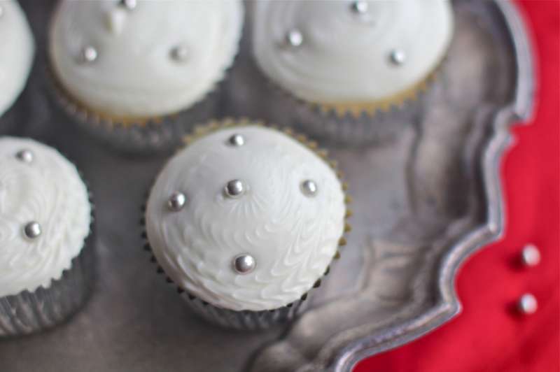 Winter Eggnog Cupcakes