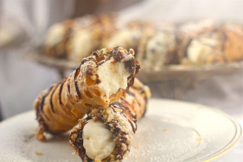 Decadent  Cannolis