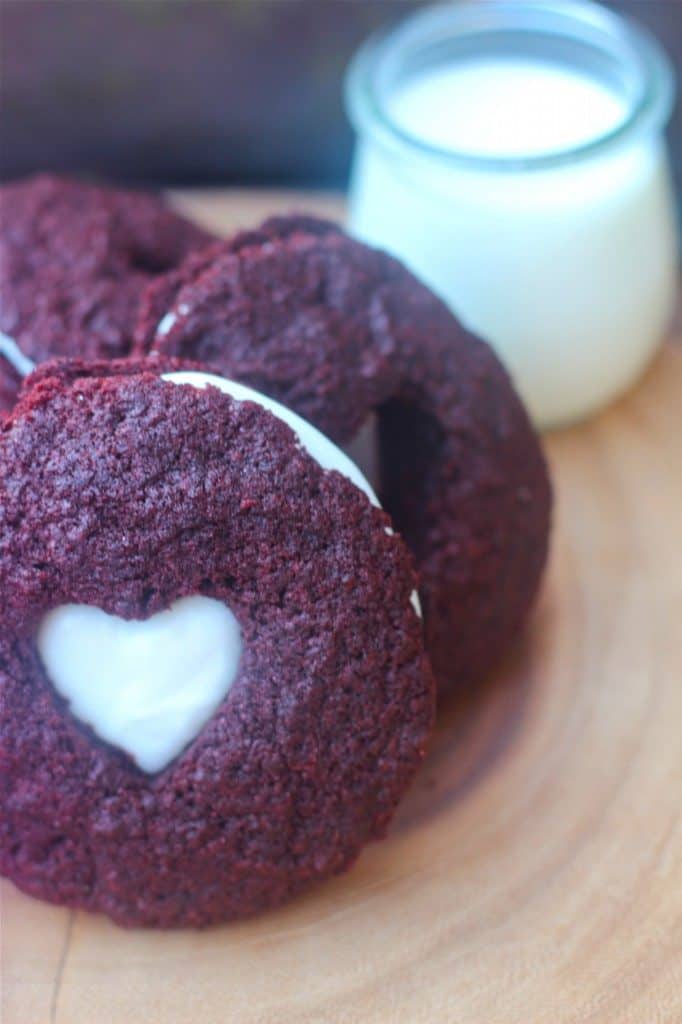 Red Velvet Cake Mix Cookies Sandwiches With Cinnamon Cream Cheese Filling 