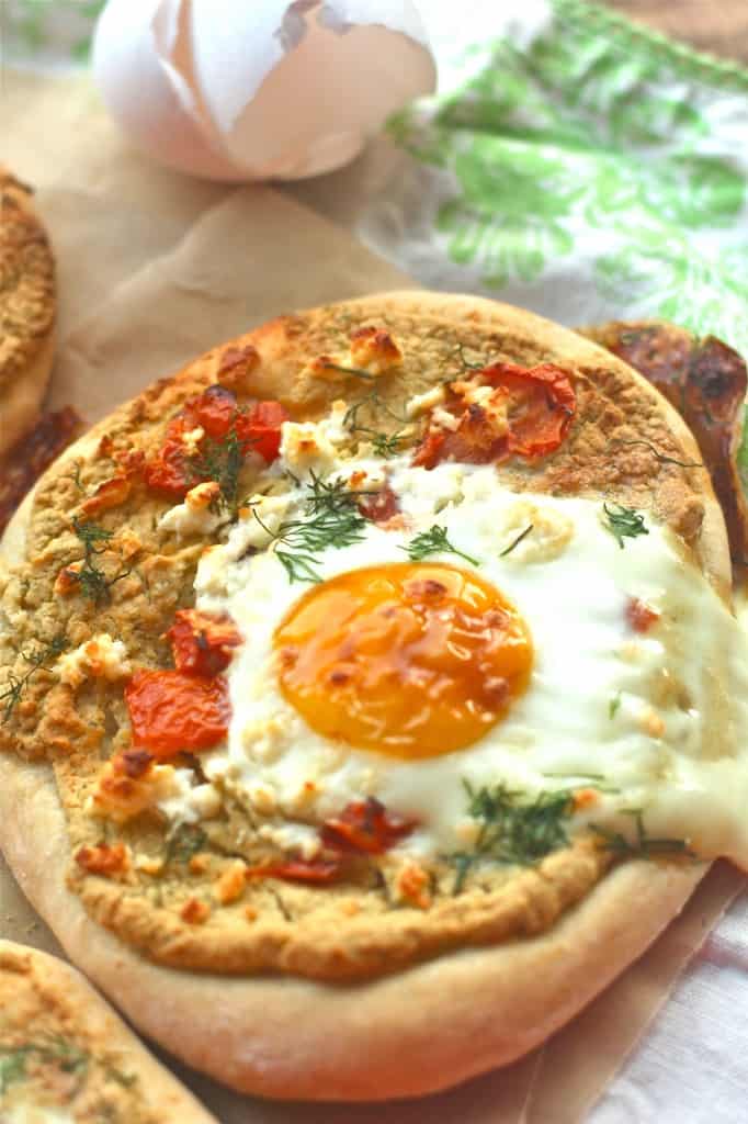 Breakfast Pizza With Eggs 