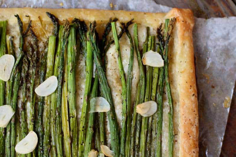 asparagus tart gruyere