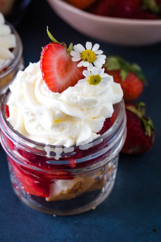 angel food strawberry shortcakes in a jar