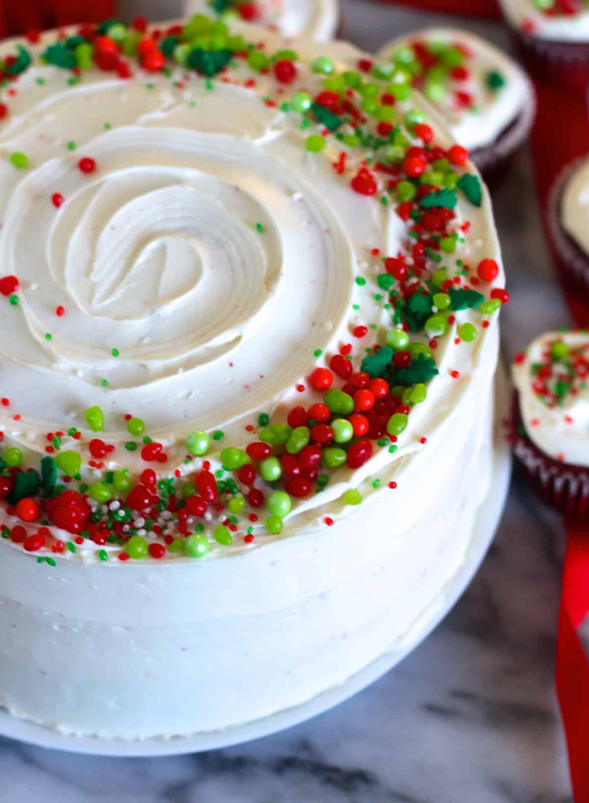 Red Velvet Christmas Cake