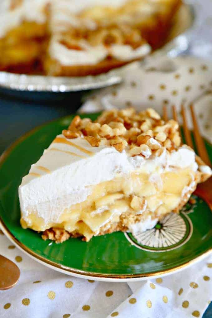 Cinnamon Banana Cream Pie