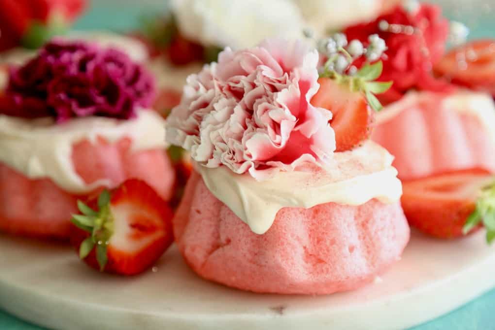 Strawberry and Chocolate Cake - Mini Bundt Cakes • The Answer is Cake