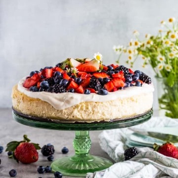 Berry Cheesecake Recipe - The Seaside Baker