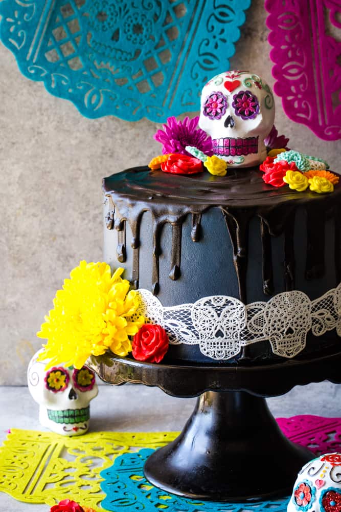 day of the dead cake on cake stand