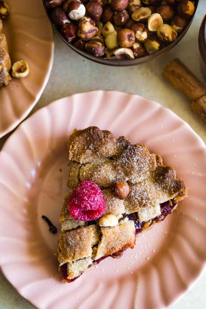 slice of linzer torte recipe