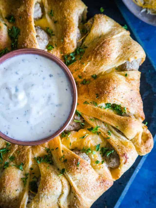 Cheesy Meatball Crescent Ring Story