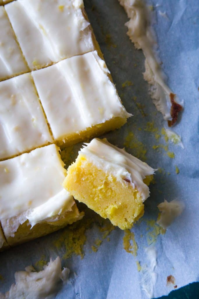 lemon brownies cut