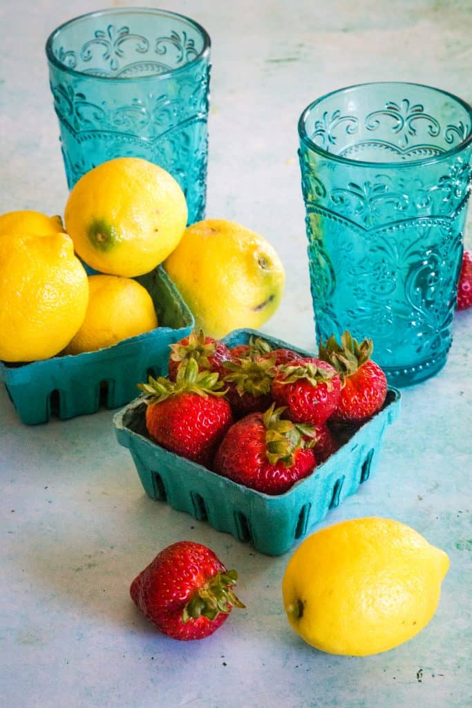 ingredients for strawberry lemonade