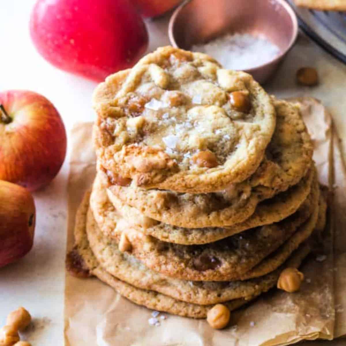 Caramel Apple Slices - Cookie Dough and Oven Mitt
