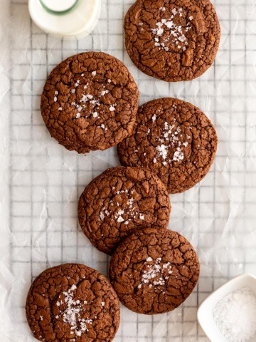 brownie cookies on a cookie cooling rack