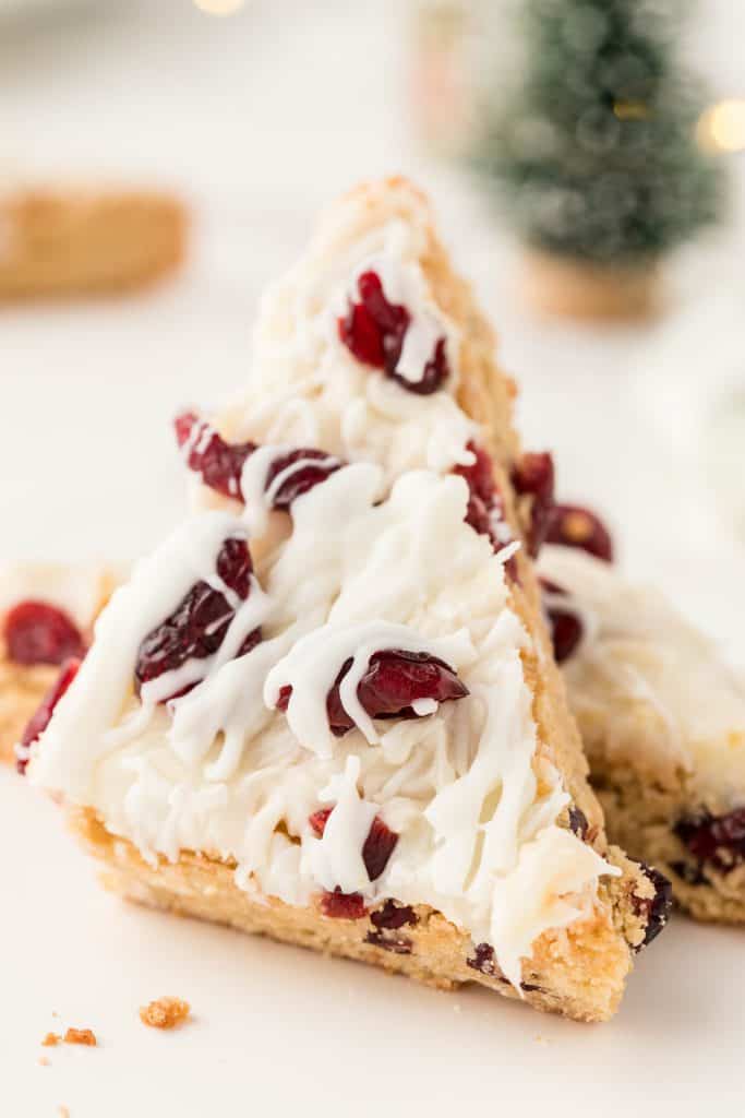close up view of cranberry white chocolate blondie bar