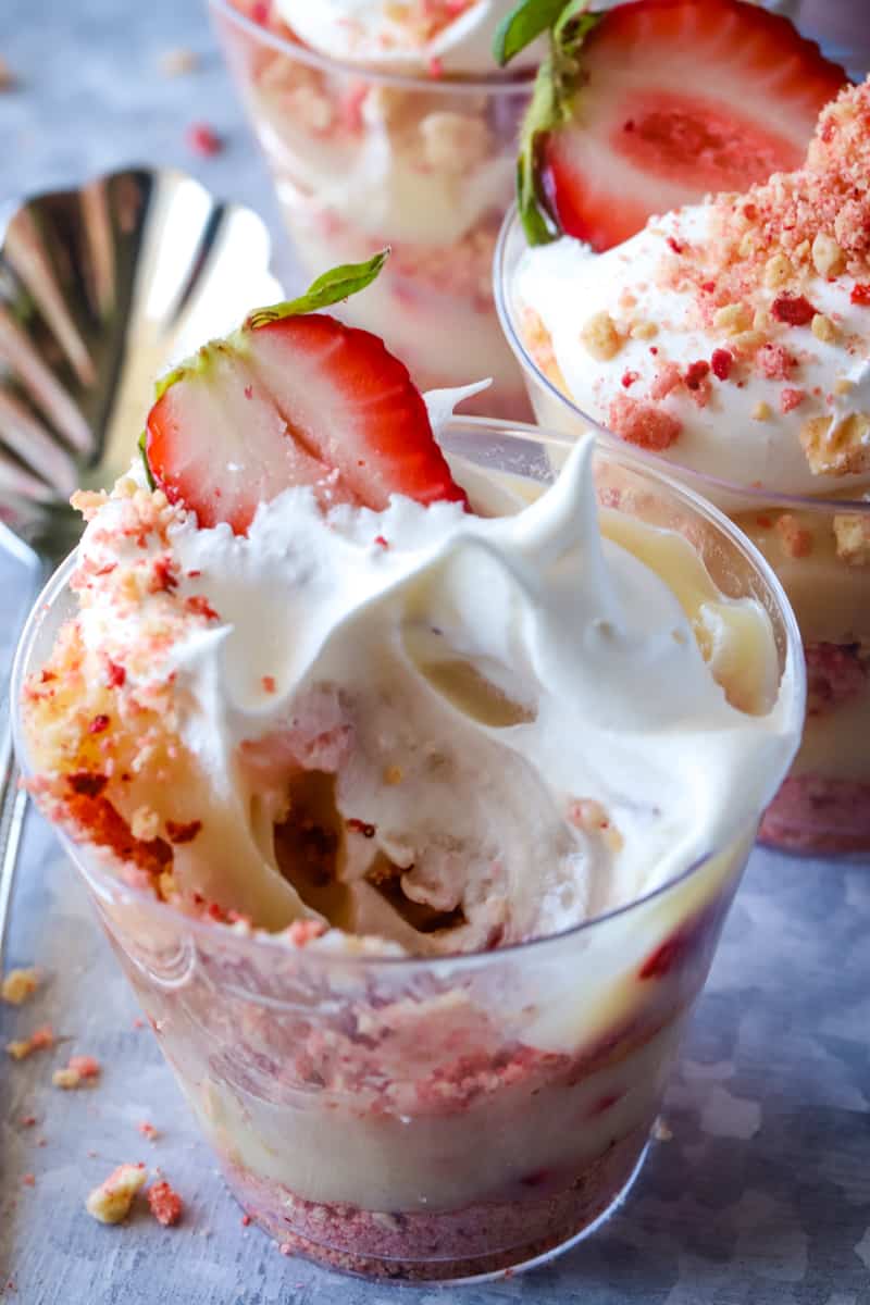 Strawberry Shortcake Cookie Cups Recipe (Semi-homemade)