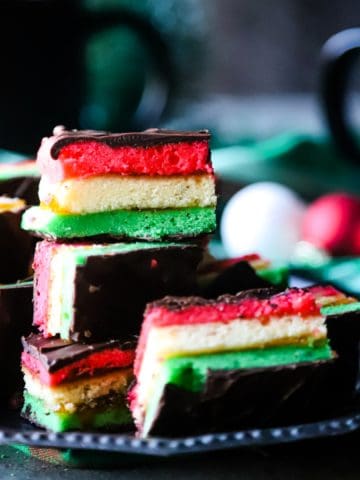Italian 7-Layer Christmas cookies feature image.