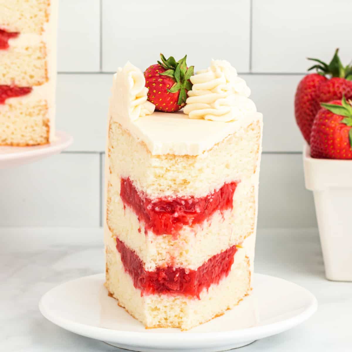 Vanilla Cake with Strawberry Filling Recipe - The Cookie Rookie®